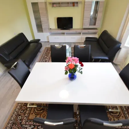 Апартаменты Apartman Susic Policnik